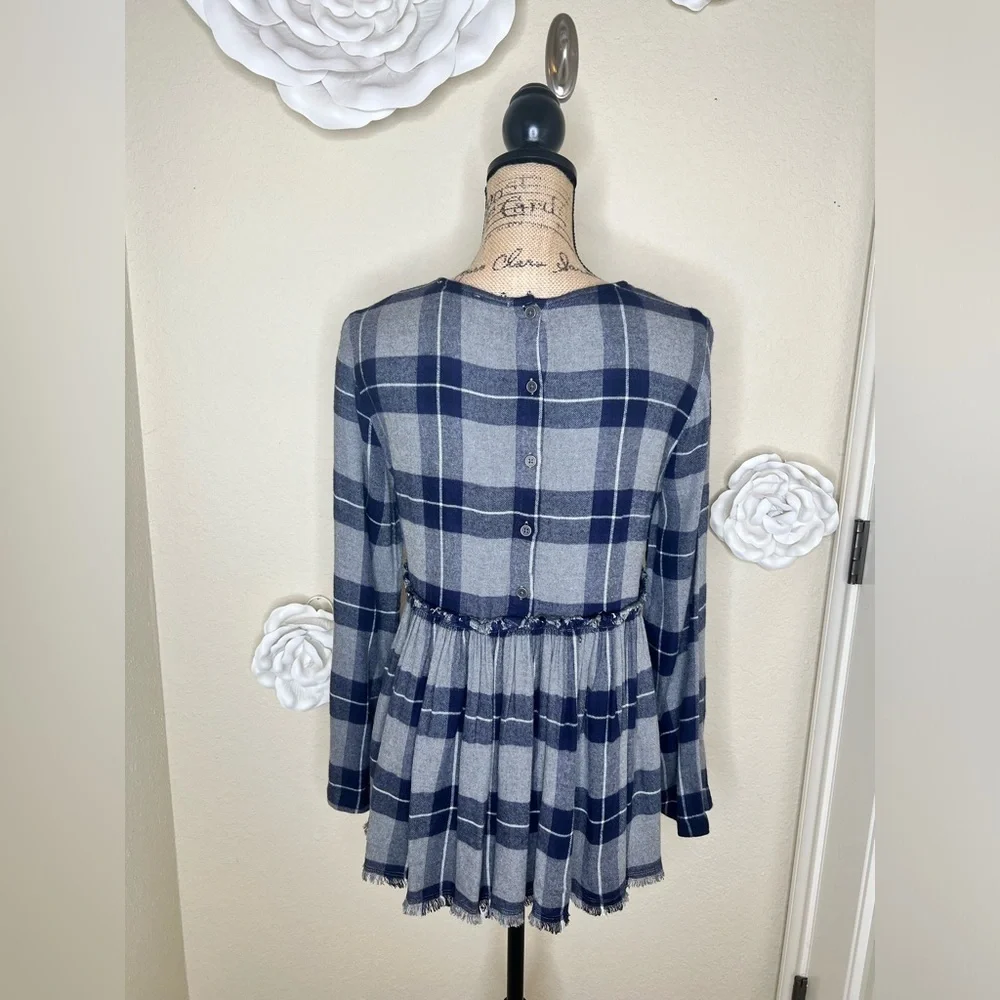 Philosophy Grey Navy & White Plaid Flannel Blouse Size Extra Small